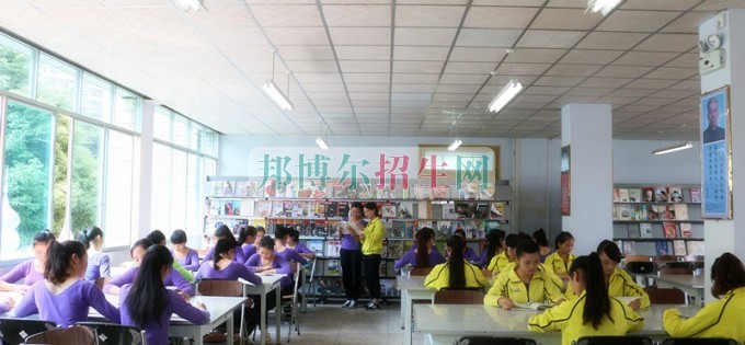 貴州省財政學(xué)校2016年報名條件、招生對象