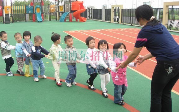 ?？朴讕煂I(yè)需要學(xué)些什么知識