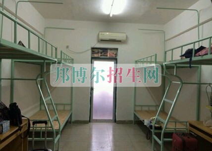 益陽醫(yī)學(xué)高等?？茖W(xué)校
