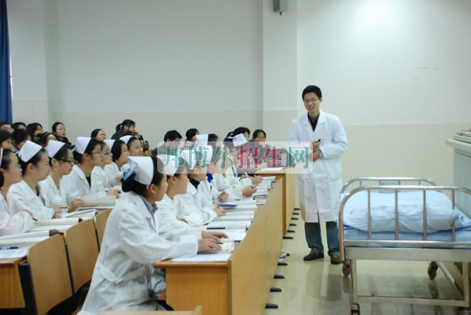 中?？谇会t(yī)學(xué)升本科