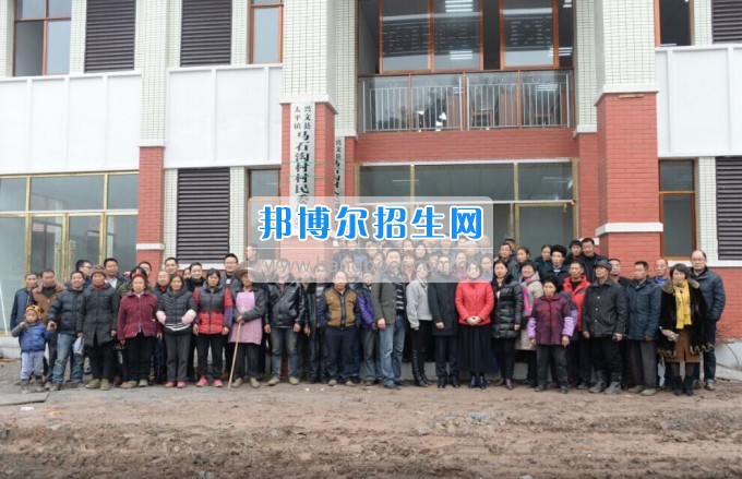 川南幼兒師范高等專科學(xué)校“走基層、送溫暖”活動(dòng)