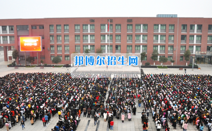 川南幼兒師范高等?？茖W(xué)校舉行新學(xué)期 “開學(xué)第一課”活動(dòng)