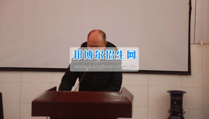 四川省古藺縣職業(yè)高級(jí)中學(xué)校集智匯力，全力推進(jìn)依法治校