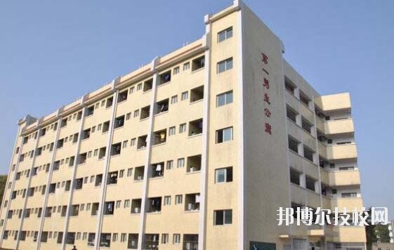重慶立信職業(yè)中學2020年報名條件、招生要求、招生對象