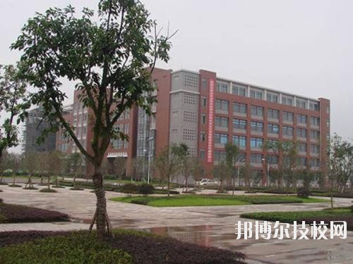 武漢鐵路橋梁職業(yè)學院2020年報名條件、招生要求、招生對象
