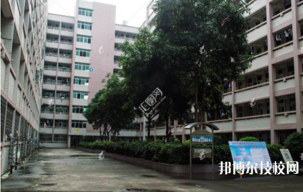 陜西石油化工學(xué)校2020年報(bào)名條件、招生要求、招生對(duì)象