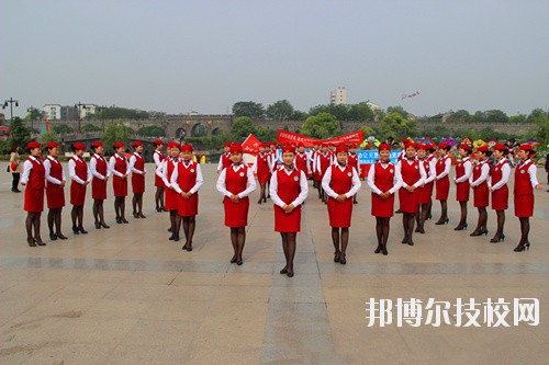 成都新運職業(yè)學(xué)校2020年報名條件、招生要求、招生對象