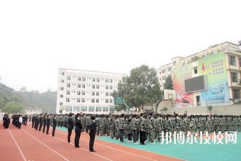 重慶統(tǒng)景職業(yè)中學(xué)怎么樣、好不好