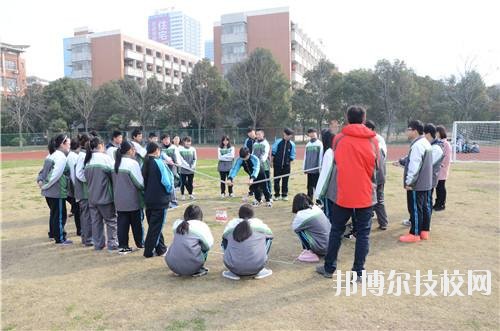 嘉興市建筑工業(yè)學(xué)校2020年報名條件、招生要求、招生對象