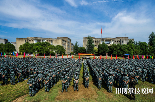 上饒衛(wèi)校2020年報名條件、招生要求、招生對象