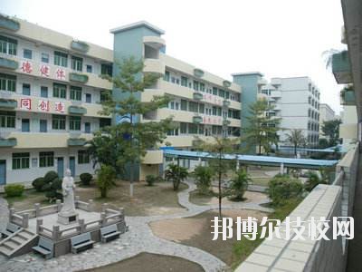 江西吉安衛(wèi)生學(xué)校2020年招生辦聯(lián)系電話(huà)