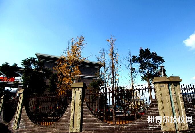 重慶財政學校2020年報名條件、招生要求、招生對象