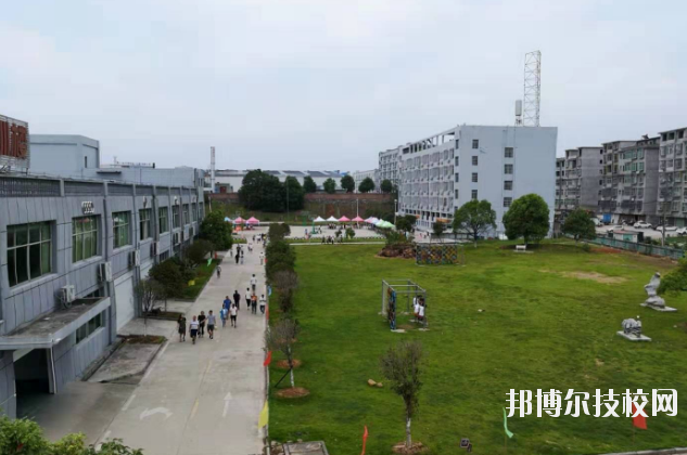 宜春工業(yè)學校地址在哪里 
