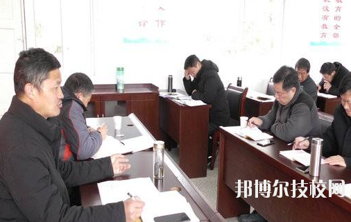 臨安市中等職業(yè)技術(shù)學(xué)校2020年報名條件、招生要求、招生對象