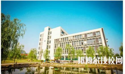 杭州市旅游職業(yè)學(xué)校2020年報(bào)名條件、招生要求、招生對象