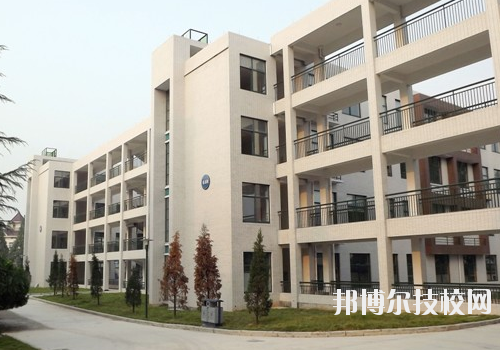 建德工業(yè)技術(shù)學(xué)校2020年報(bào)名條件、招生要求、招生對象
