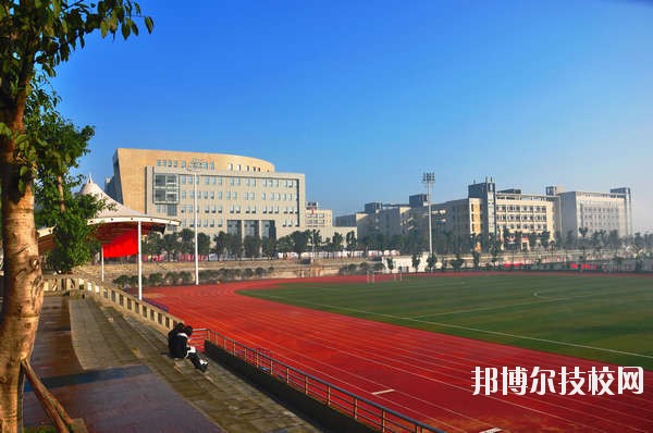 廣州從化高級(jí)技工學(xué)校2020年報(bào)名條件、招生要求、招生對(duì)象