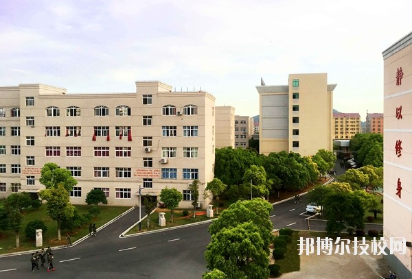 江西華憶電子工業(yè)中等專業(yè)學(xué)校怎么樣、好不好