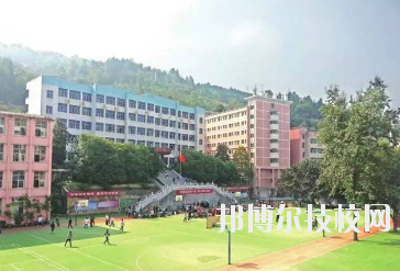 重慶武隆區(qū)職業(yè)教育中心怎么樣、好不好