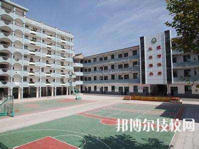 商洛商州區(qū)職業(yè)技術(shù)教育中心2020年報名條件、招生要求、招生對象 