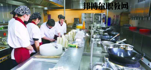 白銀工業(yè)學(xué)校2020年報(bào)名條件、招生要求、招生對(duì)象