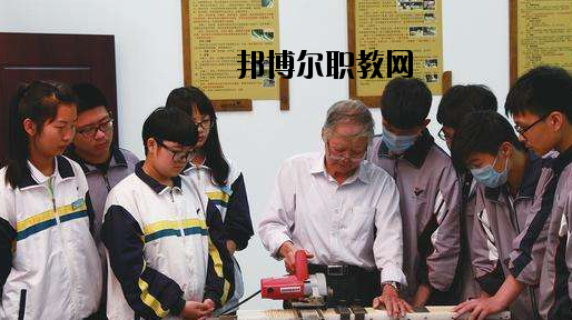 瑞安職業(yè)中等專業(yè)學(xué)校2020年報(bào)名條件、招生要求、招生對(duì)象