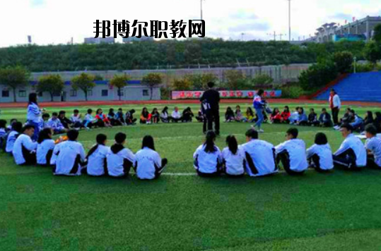 肇慶商務(wù)技工學(xué)校2020年報(bào)名條件、招生要求、招生對(duì)象