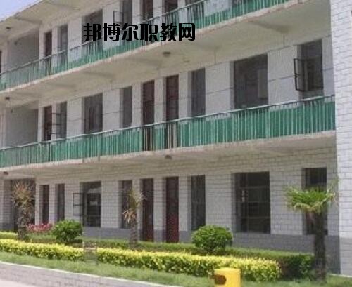 新鄉(xiāng)衛(wèi)生學校怎么樣、好不好
