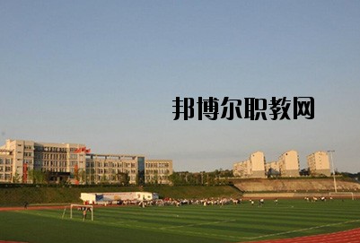 南充理工學校2020年報名條件、招生要求、招生對象