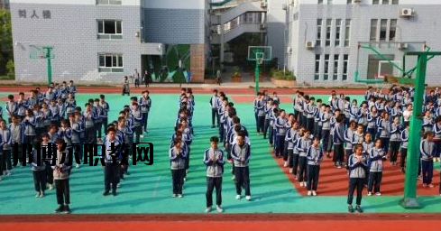 安吉職業(yè)技術(shù)學(xué)校2020年報名條件、招生要求、招生對象