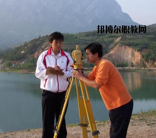 鄭州測(cè)繪學(xué)校2021年報(bào)名條件、招生對(duì)象