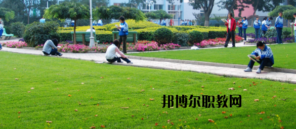 甘肅工業(yè)技師學(xué)院2020年報(bào)名條件、招生要求、招生對象