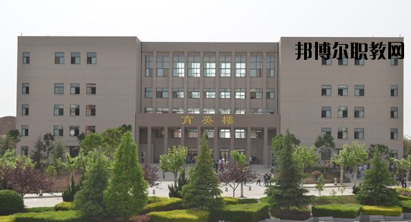 西安培華學院附屬職業(yè)中等專業(yè)學校怎么樣、好不好