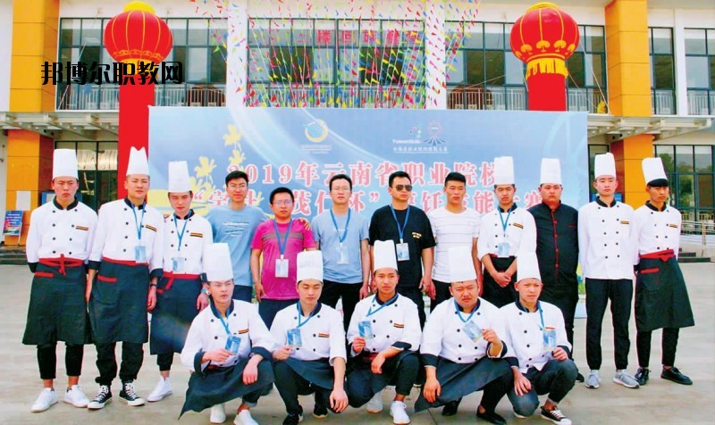通?？h職業(yè)高級(jí)中學(xué)2020年招生簡章