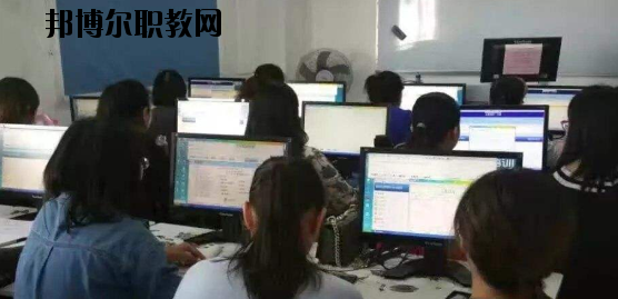 梧州機電技工學(xué)校2020年報名條件、招生要求、招生對象 