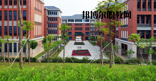 東莞輕工業(yè)學校2020年報名條件、招生要求、招生對象