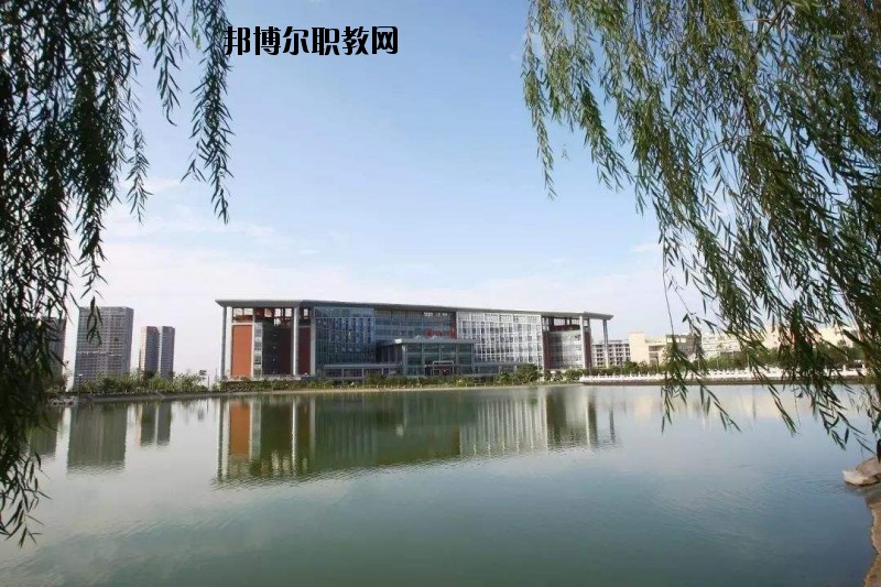 麻城順河高級職業(yè)中學怎么樣、好不好