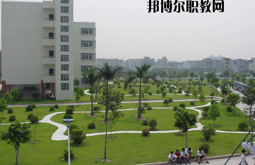 茂名高州信息職業(yè)技術(shù)學(xué)校2020年報(bào)名條件、招生要求、招生對(duì)象