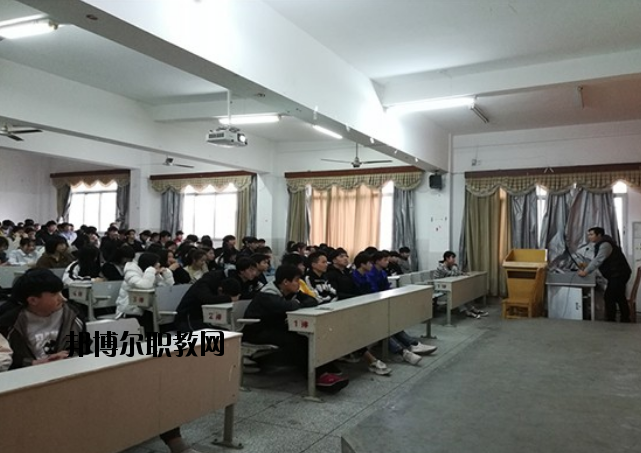 寧都縣科技職業(yè)學(xué)校2020年報(bào)名條件、招生要求、招生對(duì)象 