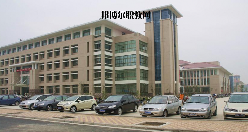 連云港師范高等?？茖W(xué)校2020年報名條件、招生要求、招生對象