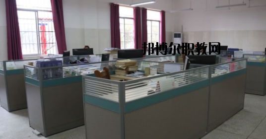 興業(yè)中等職業(yè)技術(shù)學校怎么樣、好不好