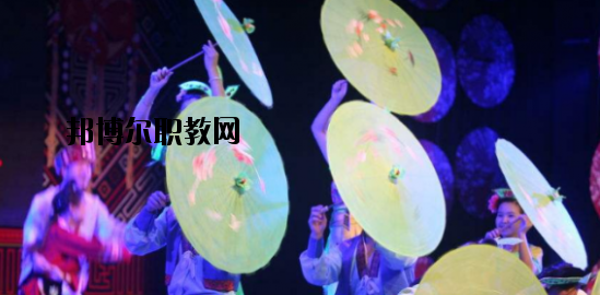 石家莊華韻藝術(shù)中專學(xué)校怎么樣、好不好