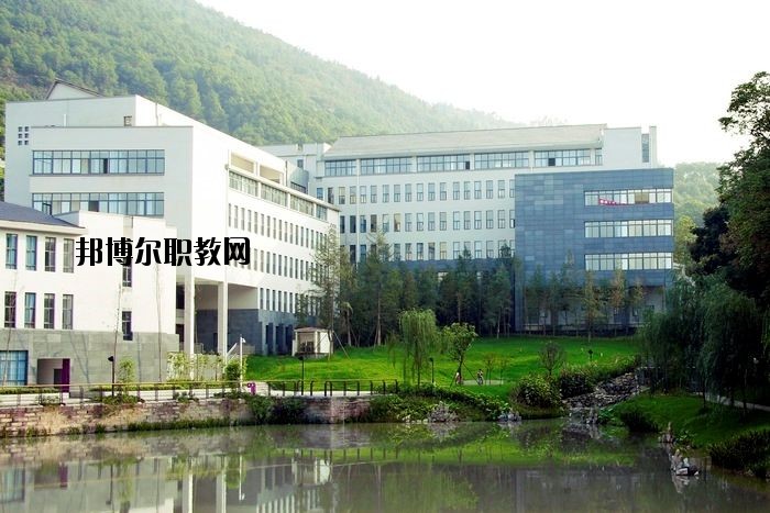 京山職教中心怎么樣、好不好