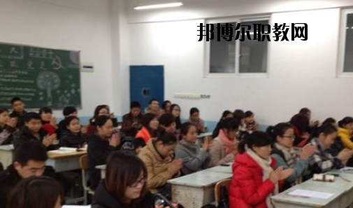 石家莊博信科技中等專業(yè)學校2020年報名條件、招生要求、招生對象 
