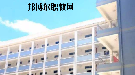 玉林華港中等職業(yè)技術學校2020年有哪些專業(yè) 