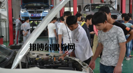 南寧武鳴區(qū)職業(yè)技術(shù)學(xué)校怎么樣、好不好