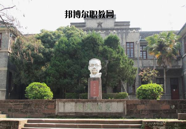 徽州師范學(xué)校怎么樣、好不好