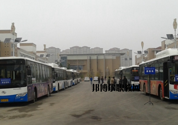 淮南職業(yè)教育中心2020年報名條件、招生要求、招生對象