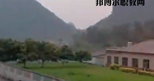 桂林電子中等專業(yè)學校2020年報名條件、招生要求、招生對象