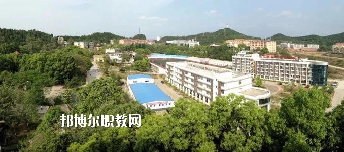 綿陽交通技工學(xué)校2020年報(bào)名條件、招生要求、招生對(duì)象
